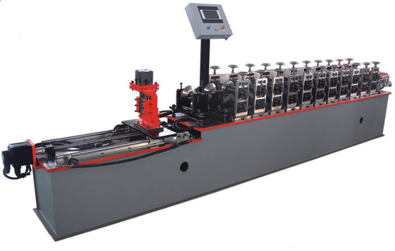 Folha do fechamento da placa de propaganda de C84 Gray Keel Roll Forming Machine For