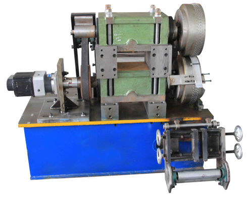 perfuração giratória de Tray Roll Forming Machine 5.5KW do cabo 220V