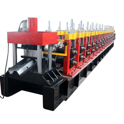 Rolo vermelho da barreira de impacto que forma a alimentação manual da máquina 15m/min 3T