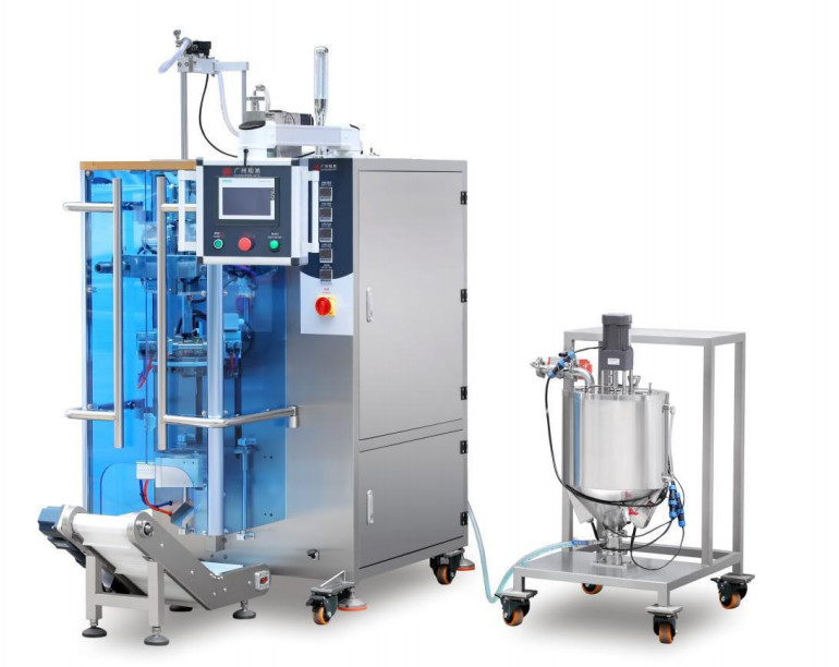 Calor servo - empacotamento líquido de enchimento da máquina de embalagem 5.5kw da selagem Sus304 com servo motor